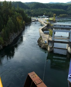 Box Canyon dam was built between rocky islands in the Pend Oreille River and completed in 1956