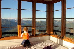 All ages will enjoy the views of the Selkirk Mountains, Purcell Mountains and the Kootenai Valley.